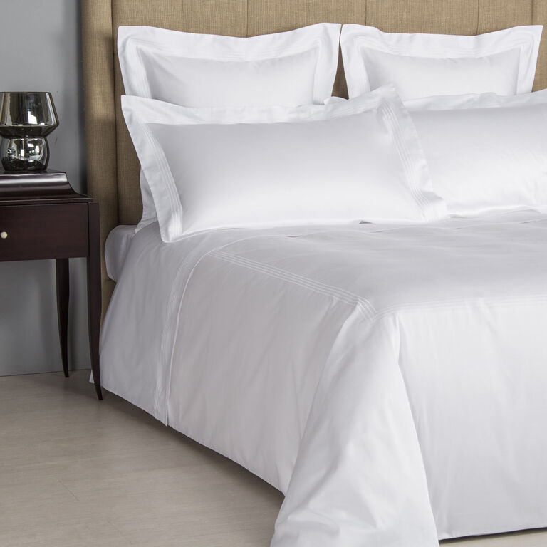slide 4 Cruise Pillowcase Set