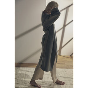 Palace Robe slide 1 Palace Robe