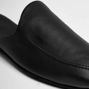 slide 2 Kepler Slippers
