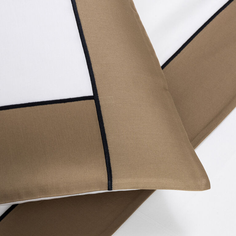 slide 3 Linear Duvet Cover