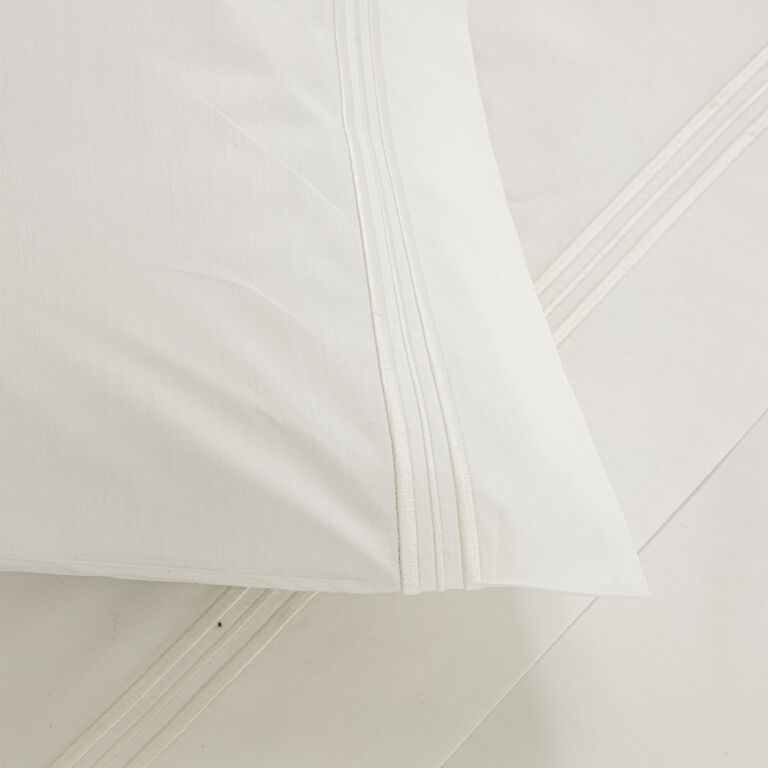 Triplo Bourdon Pillowcase slide 3 Triplo Bourdon Pillowcase