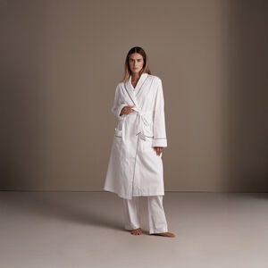 slide 2 Suite Sateen Robe