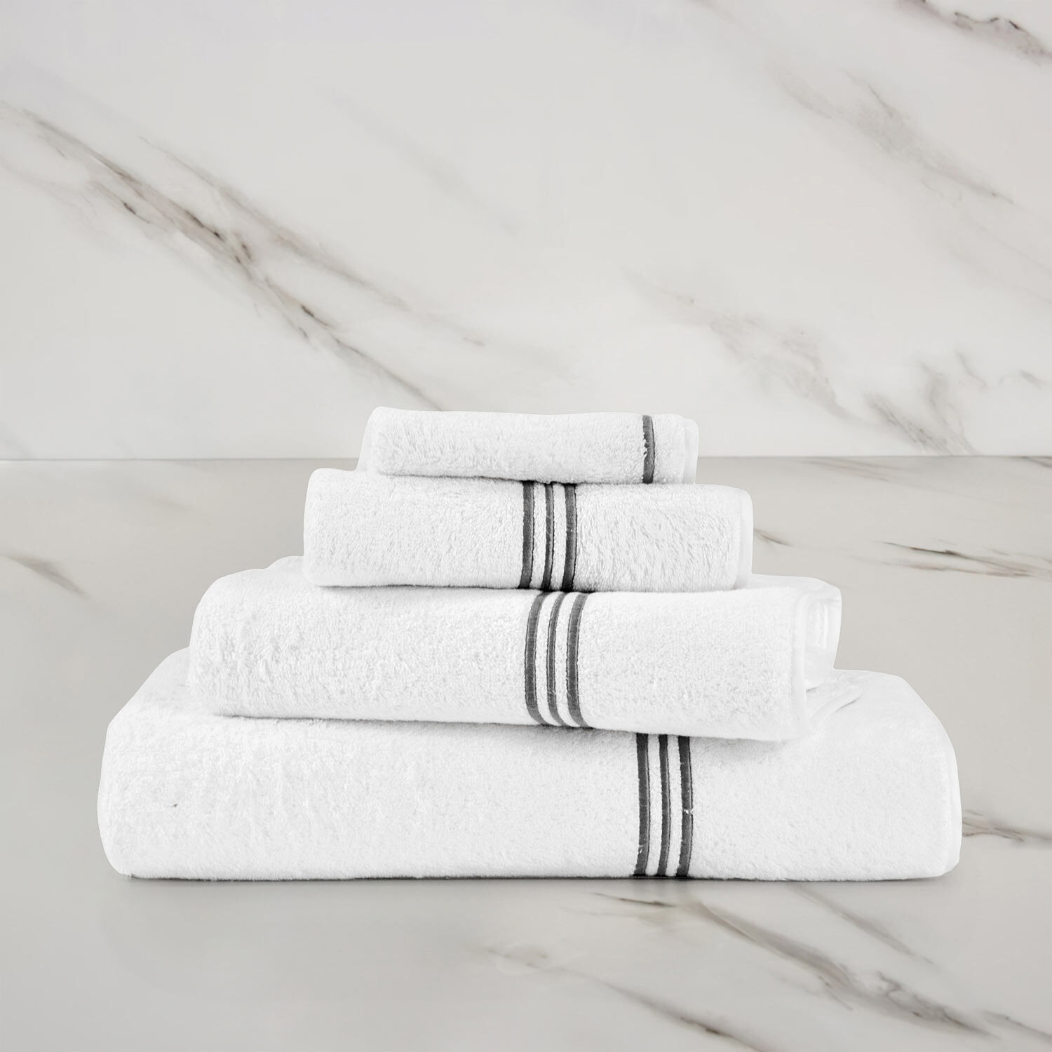 slide 1 Triplo Bourdon Bath Towel