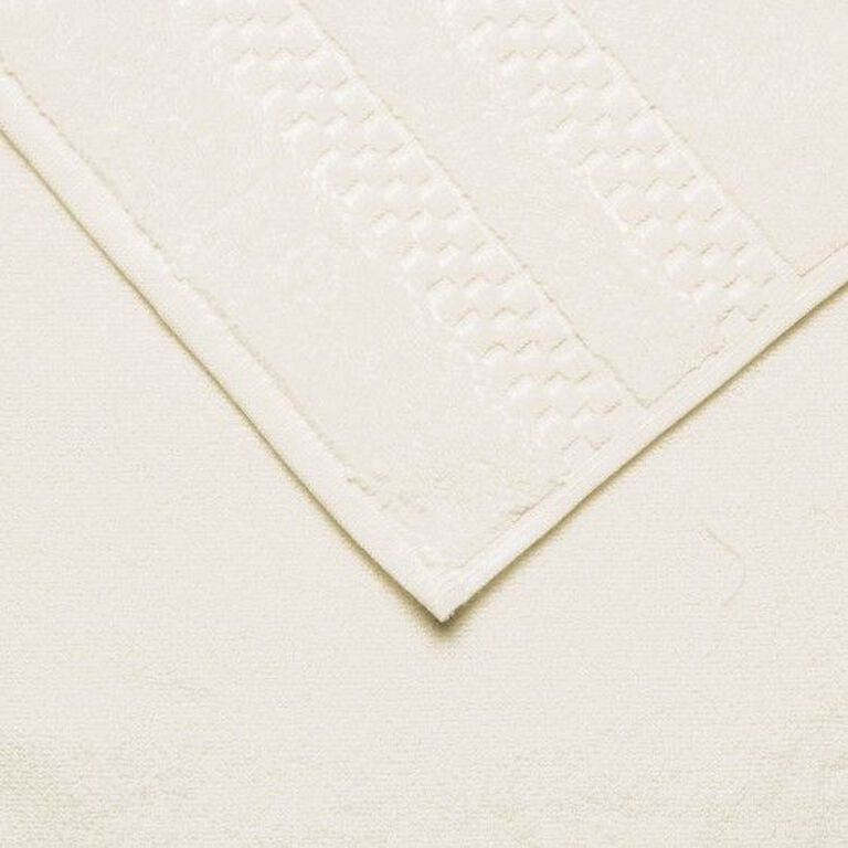slide 2 Checkerboard Hand Towel