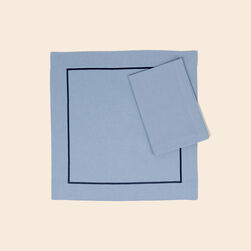 Define Placemats and Napkins Set