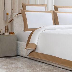 slide 2 Bold Duvet Cover Set