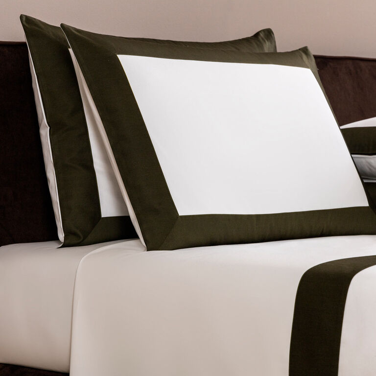 slide 2 Bold Pillowcase