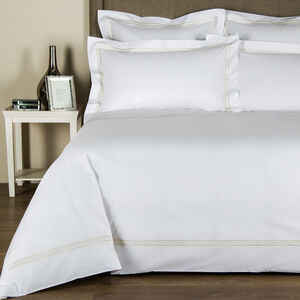 slide 1 Triplo Bourdon Duvet Cover