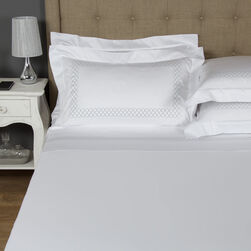 Incantesimo Embroidered Sheet Set