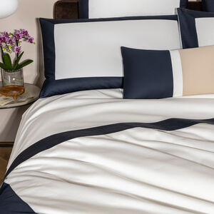 slide 5 Bold Pillowcase