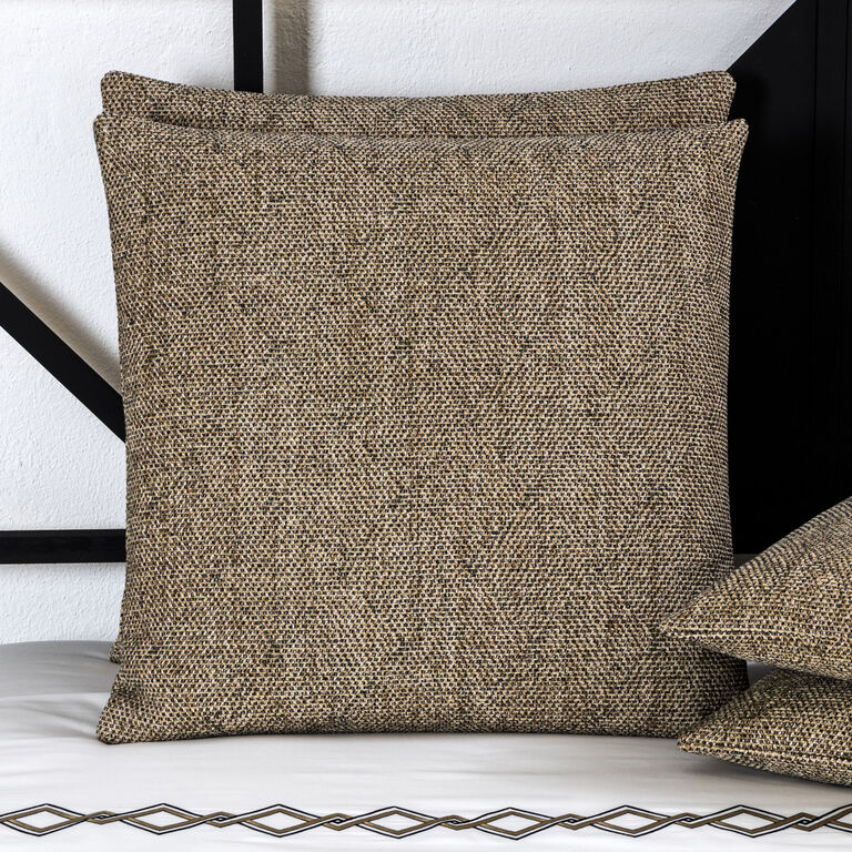 slide 2 Dinamico Decorative Pillow Cover