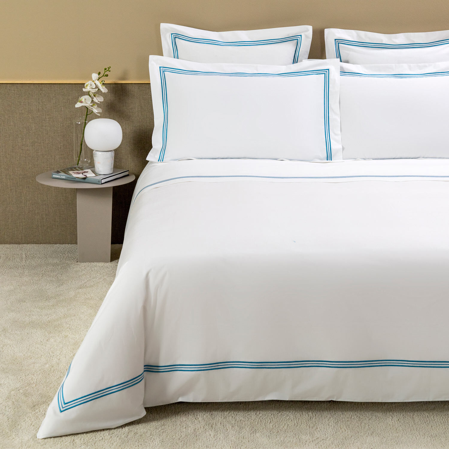 slide 1 Triplo Bourdon Duvet Cover Set