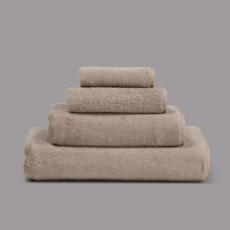 slide 4 Unito Wash Cloth