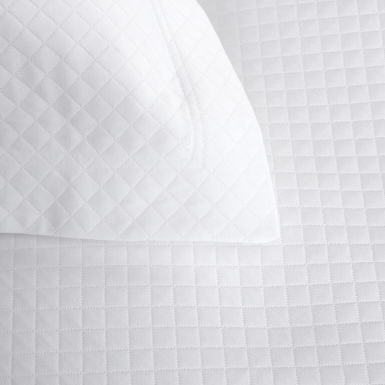 slide 3 Melody Euro Sham
