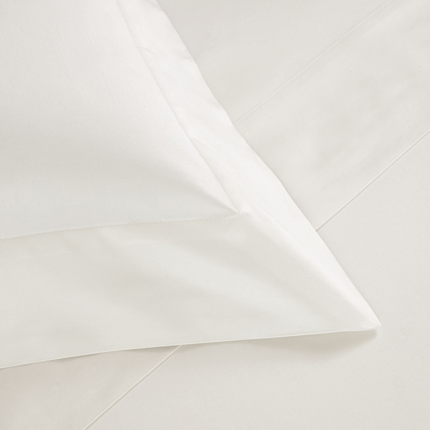 slide 3 Ultimate Duvet Cover