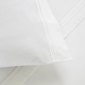 Classic Pillowcase Set slide 3 Classic Pillowcase Set