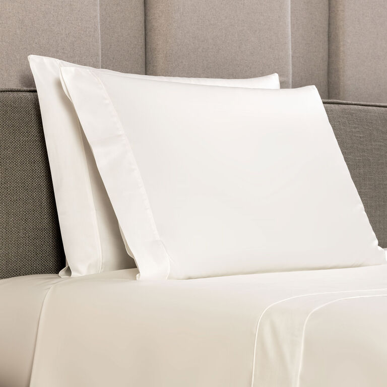 slide 2 Grace Pillowcase Set
