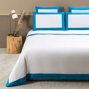 slide 1 Bold Duvet Cover