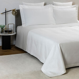 slide 4 Papiro Bedspread