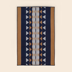 Deco Throw 001