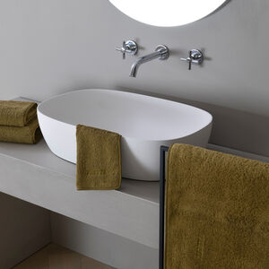 Unito Bath Sheet slide 2 Unito Bath Sheet