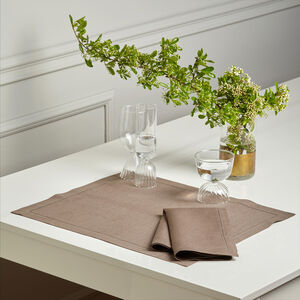 Convivium Placemat slide 1 Convivium Placemat