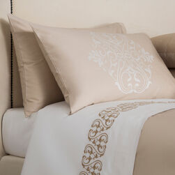 Medallion Heart Pillowcase