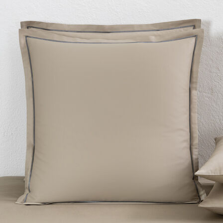 Camelia Euro Sham