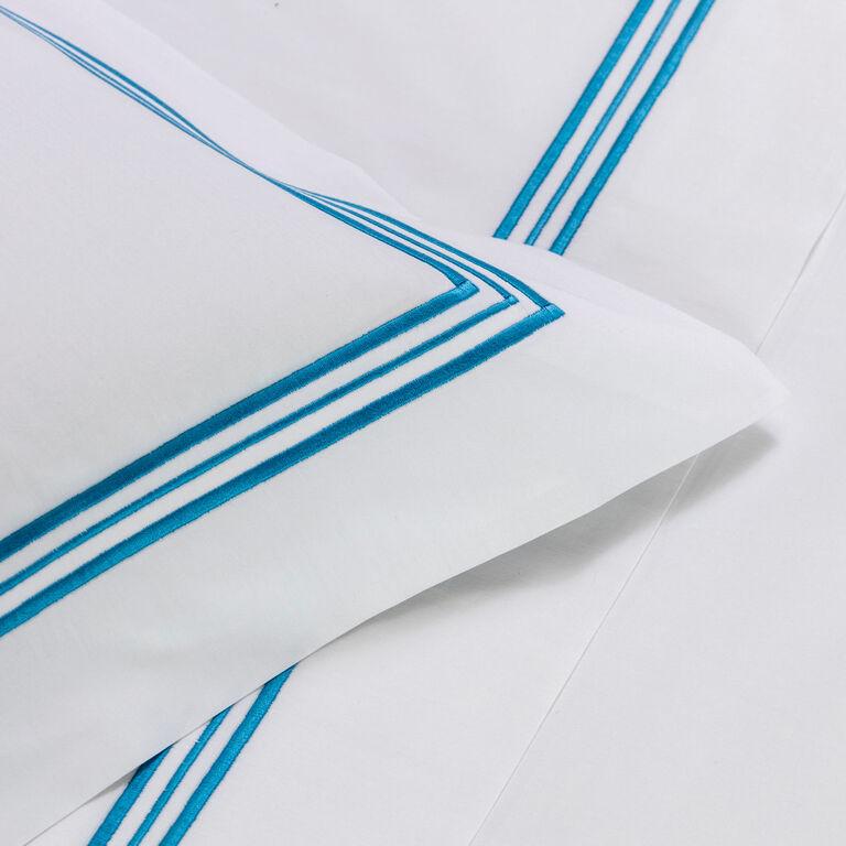 slide 3 Triplo Bourdon Boudoir Sham
