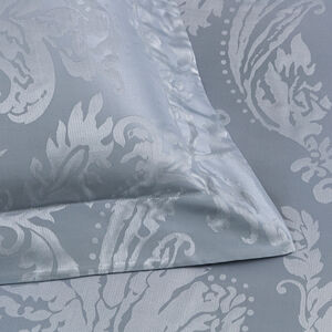 slide 3 Luxury Brocade Duvet Cover Set