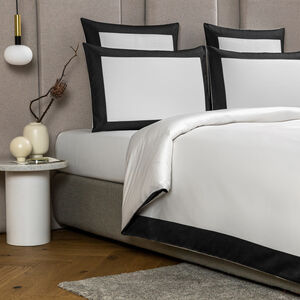 slide 2 Bold Duvet Cover