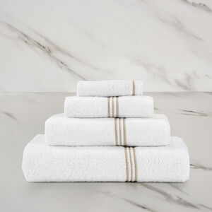 slide 2 Triplo Bourdon Bath Sheet