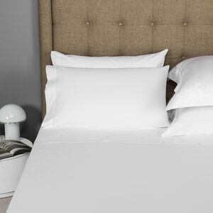 Lux Percalle Sheet Set slide 2 Lux Percalle Sheet Set