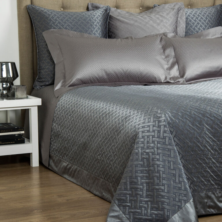 slide 5 Frette 379 Euro Sham