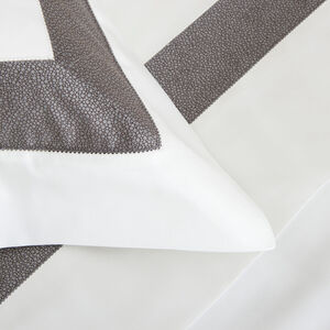 slide 3 Forever Border Duvet Cover