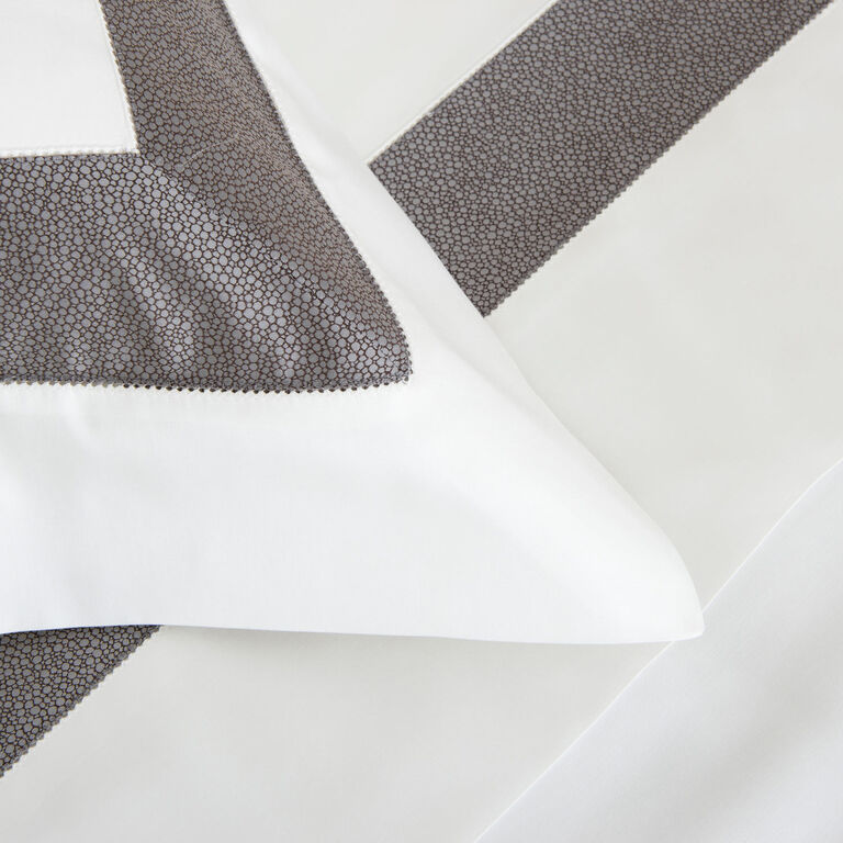 slide 3 Forever Border Duvet Cover