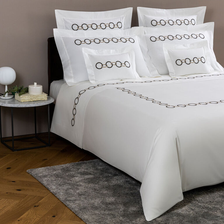 slide 4 Links Embroidered Duvet Cover