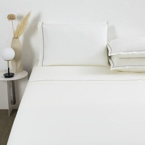 slide 2 Camelia Sheet Set