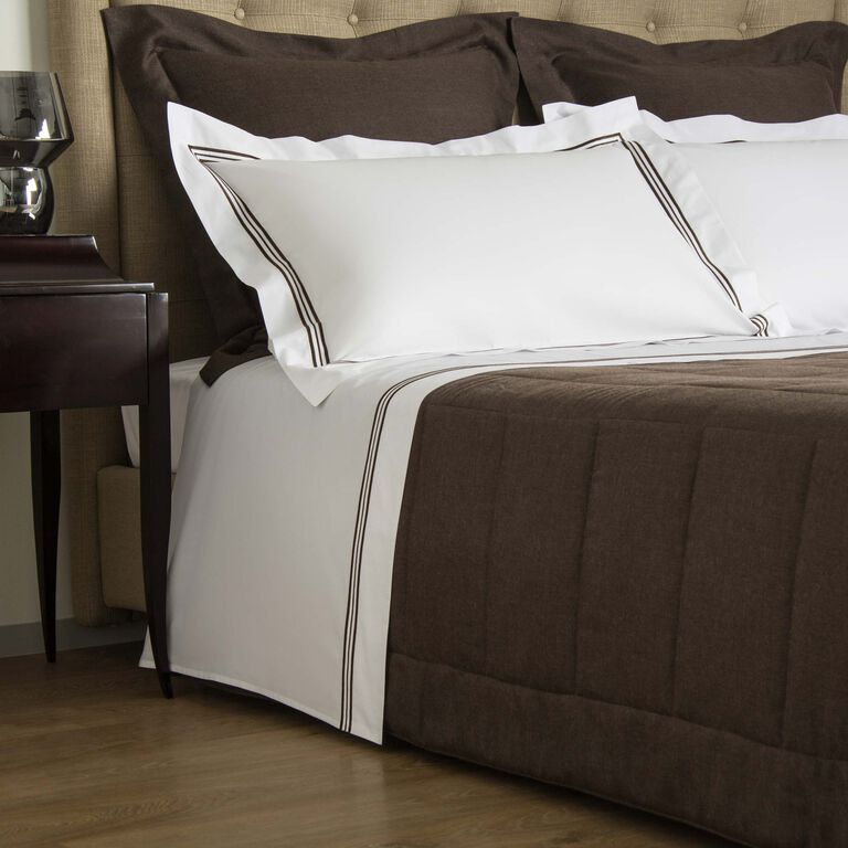slide 2 Simple Comforter