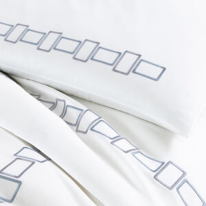 Bold Bicolor Embroidery Pillowcase slide 5 Bold Bicolor Embroidery Pillowcase