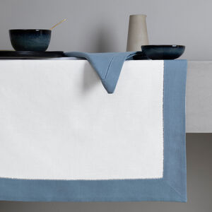 slide 2 Artistry Ajour Runner