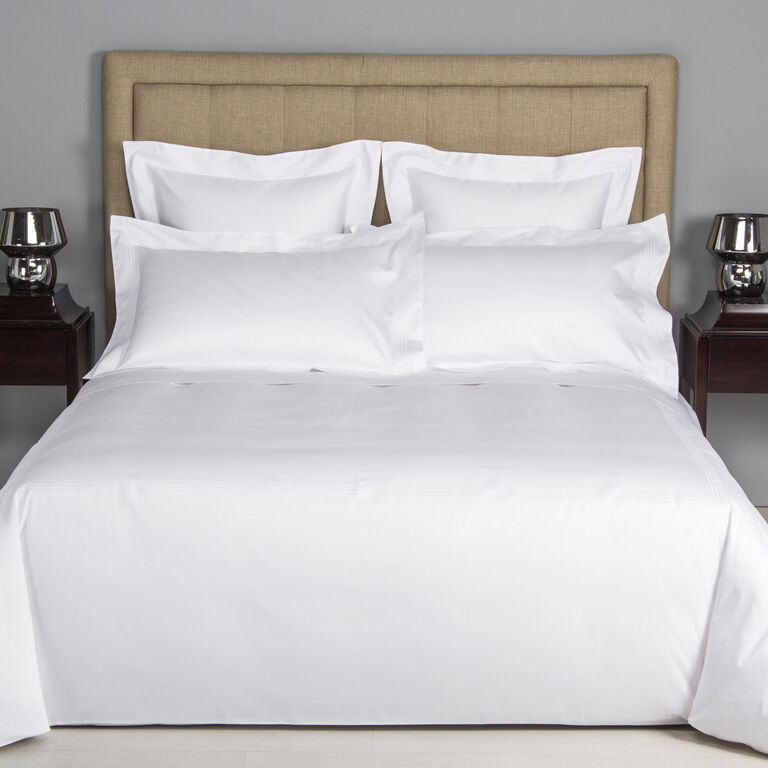slide 5 Cruise Pillowcase Set