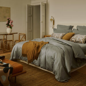 slide 4 Luxury Avant Garde Decorative Cushion Cover