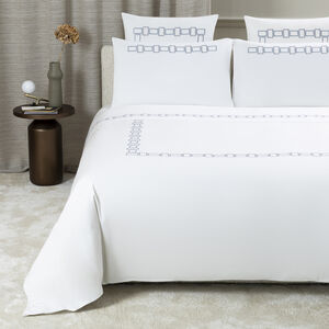 Bold Bicolor Embroidery Duvet Cover slide 1 Bold Bicolor Embroidery Duvet Cover
