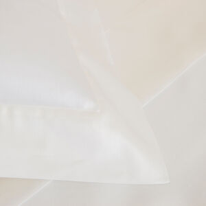 slide 3 Francine Duvet Cover Set