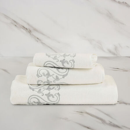Ornate Medallion Embroidered Guest Towel