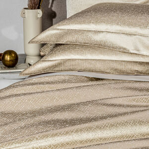 slide 4 Glowing Weave Duvet Cover Set
